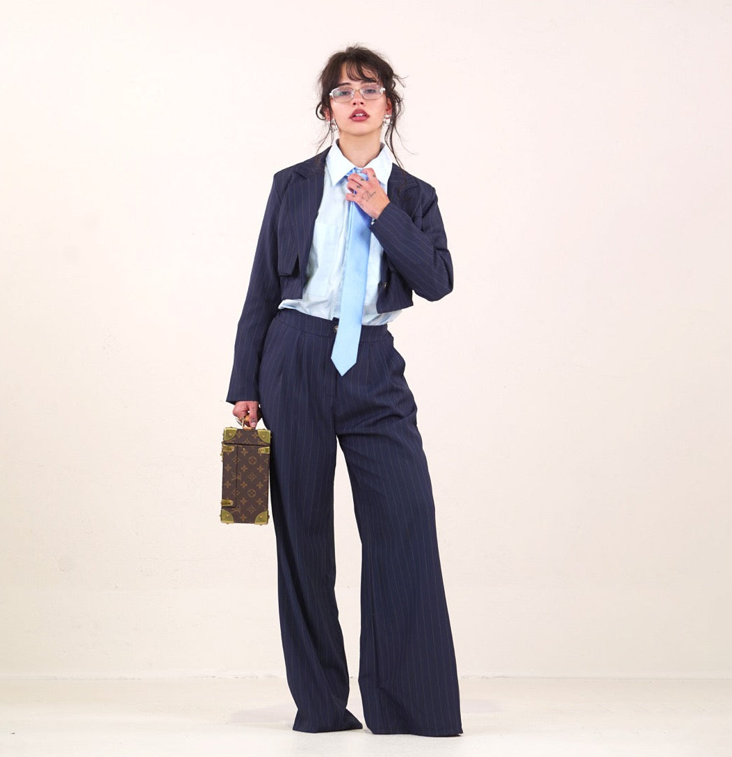 Vê-o Dailly｜Pinstripe Cropped Blazer & Wide-Leg Trousers Set