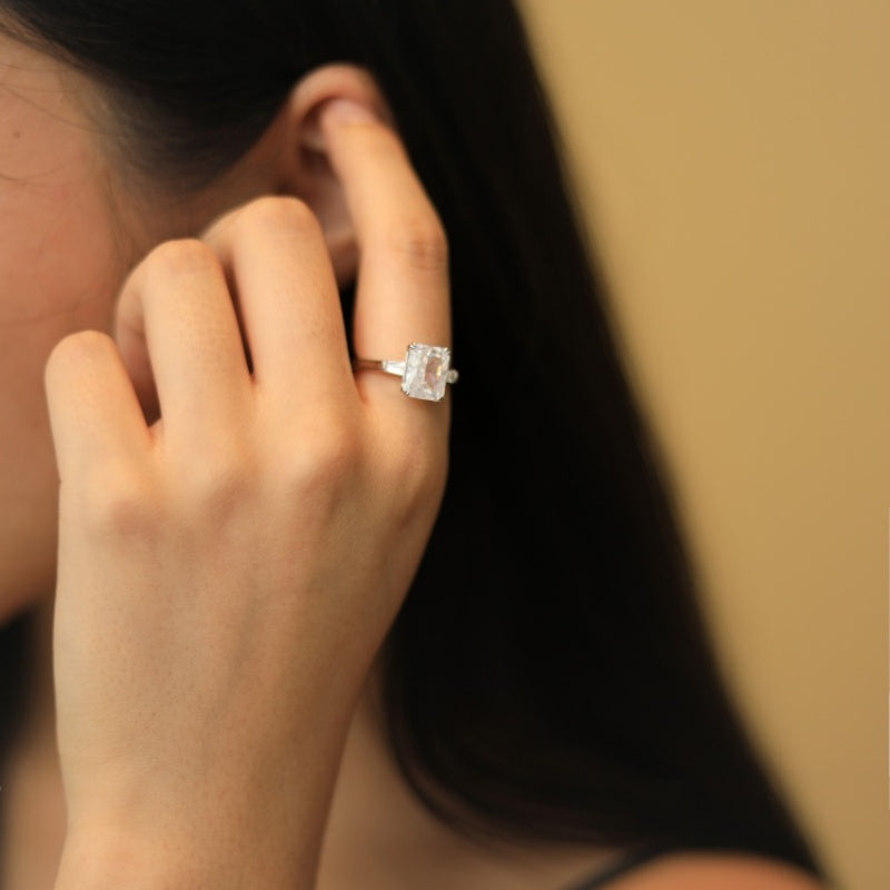 anel de diamante quadrado Asscher